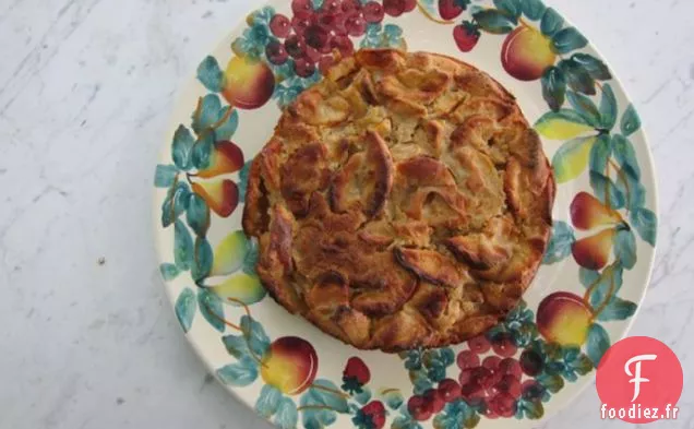 La Tarte Aux Pommes Fraîche d'Une Femme De Ferme