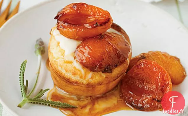 Choux d'Abricots Grillés à la Crème Fraîche au Miel