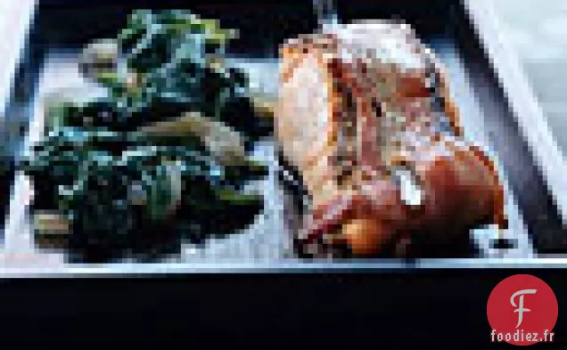 Saumon Enveloppé de Bacon aux Épinards flétris