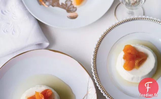 Panna Cotta de Yogourt Grec aux Abricots Glacés au Miel