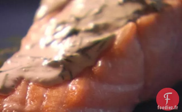 Saumon Poché de Papa avec Sauce au Concombre