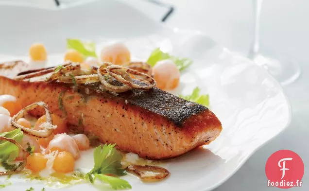 Saumon au Cantaloup et Échalotes frites