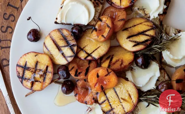 Bruschetta aux Fruits Grillés et Mascarpone au Miel
