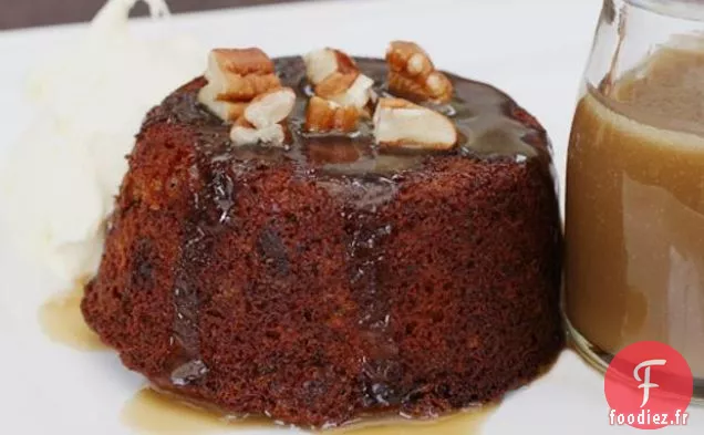 Pudding Aux Dattes Et Aux Bananes Avec Sauce Au Caramel Au Beurre