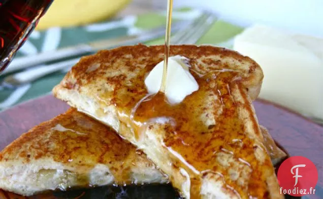 Pain Perdu Farci à la Banane et au Fromage à la Crème Caramélisé