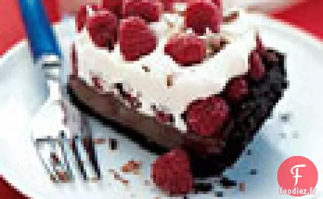 Tarte à la Crème aux Framboises à Fond Noir