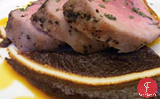 Filet De Porc Grillé Sauce Taupe Aux Noix Noires