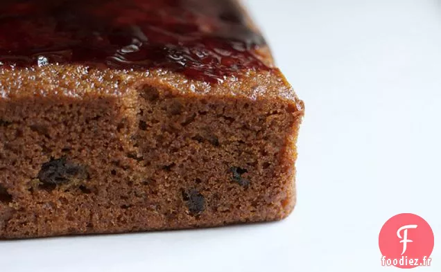 Gâteau À La Confiture De Mûres Avec Crème Au Beurre À La Meringue Suisse