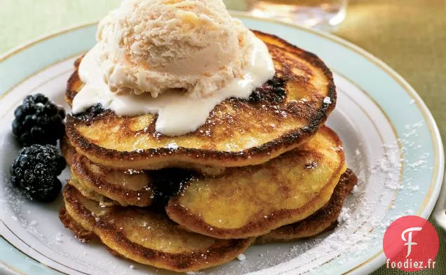 Gâteaux de Maïs aux Mûres avec Glace Pêche-Érable