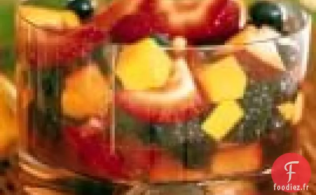 Salade De Fruits D'Été À La Sambuca
