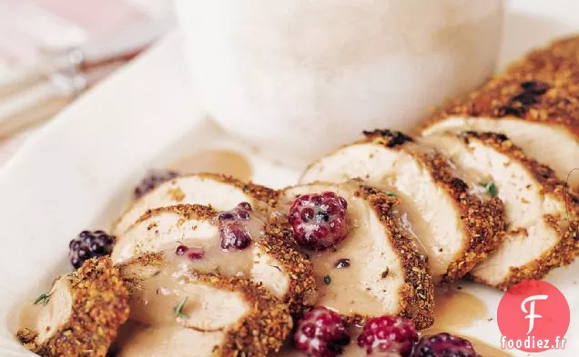 Porc Frotté à la Moutarde avec Sauce à la Moutarde aux Mûres et Frites Épicées au Four