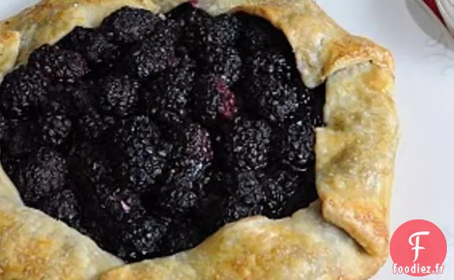 Galette De Mûres À La Crème Fouettée Maison À La Vanille