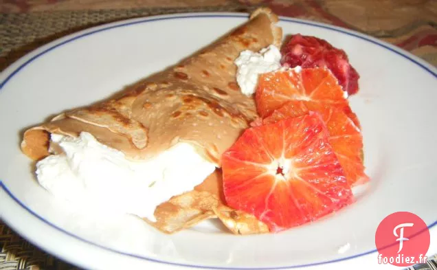 Crespelle à La Flamme (avec Ricotta Fresca Et Tarocchi Carbonizzati)