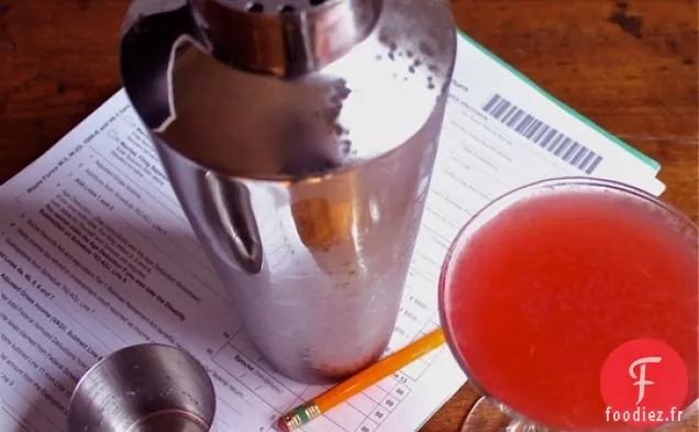 Cocktail D'Impôt Sur Le Revenu Cocktails Et Spiritueux