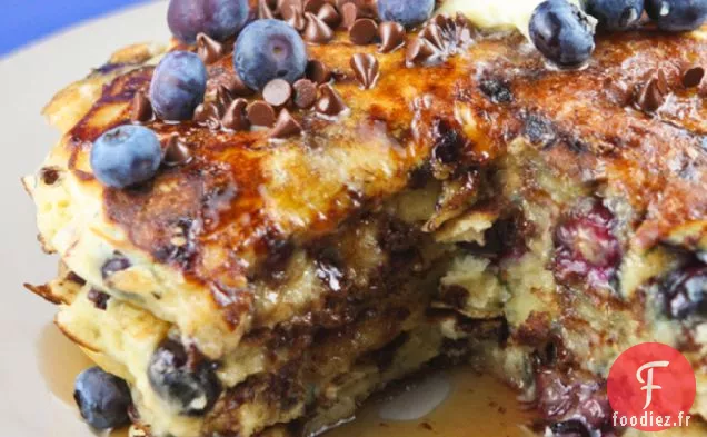 Crêpes au Babeurre aux Pépites de Chocolat Et aux Bleuets