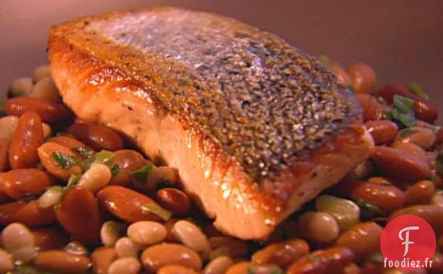 Saumon Poêlé avec Salade de 3 Haricots