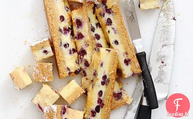 Barres à Gâteau au Beurre Gluant Momofuku Ooey aux Myrtilles