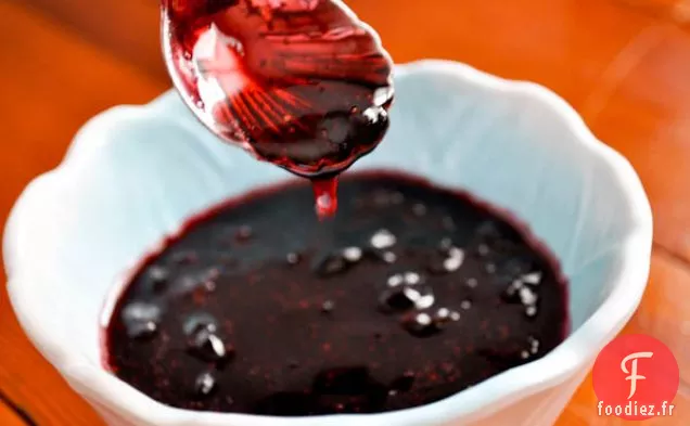 Sauce Caramel aux Myrtilles
