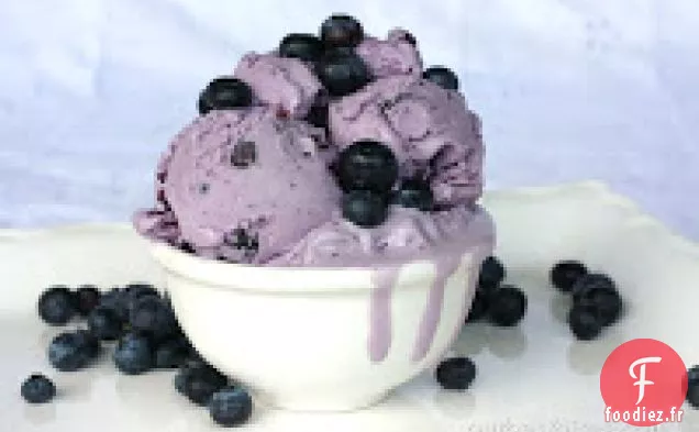Crème Glacée au Gâteau au Fromage aux Myrtilles