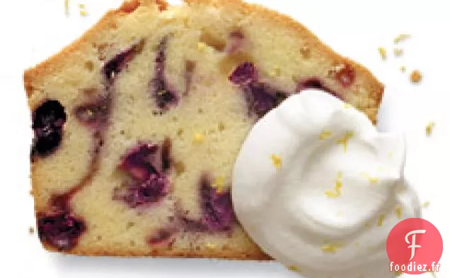 Gâteau À La Crème Sure Aux Myrtilles Et À La Crème Au Citron