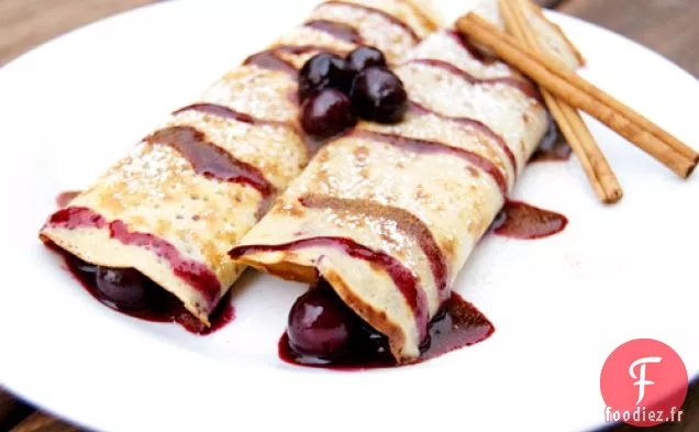 Crêpes à la cannelle Avec Compote de Myrtilles