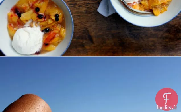 Pêches et Crème d'Été Sensuelles