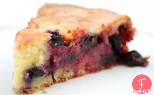 Gâteau Au Café Aux Myrtilles Et au Citron Avec Glaçage Au Citron