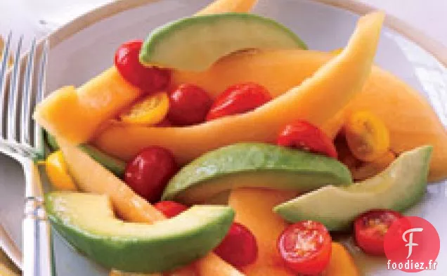 Salade De Cantaloup Et Avocat Avec Vinaigrette Au Miel Et au citron vert