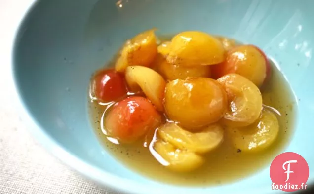 Cerises Pochées à la Vanille