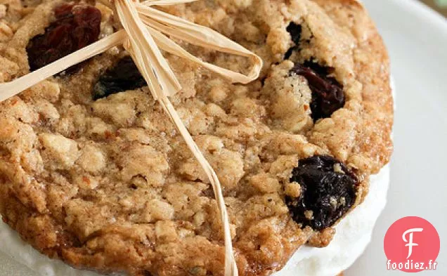 Biscuits aux Cerises Et Aux Amandes