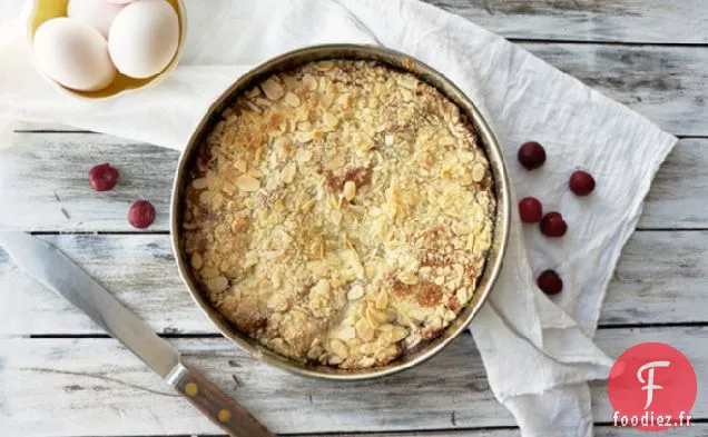 Torte aux Amandes Et Cerises Acides