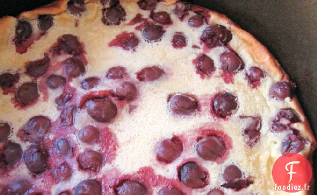 Clafouti Aux Cerises Avec Glaçage Balsamique Aux Cerises