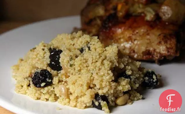 Couscous Aux Cerises Acides Et Aux Pignons De Pin