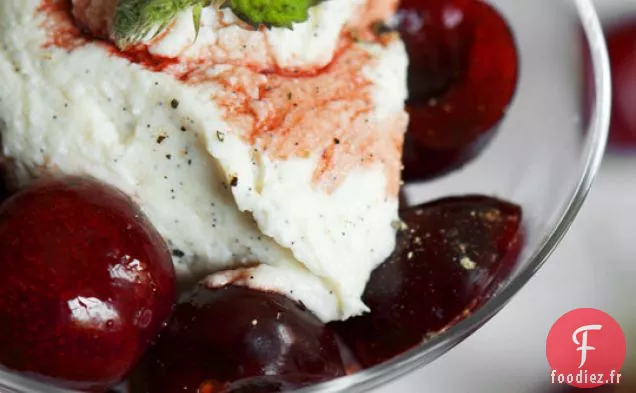 Mousse De Ricotta Aux Cerises Au Poivre Noir Balsamique