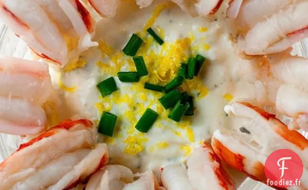 Crevettes Pochées À La Crème Sure Sauce Au Raifort