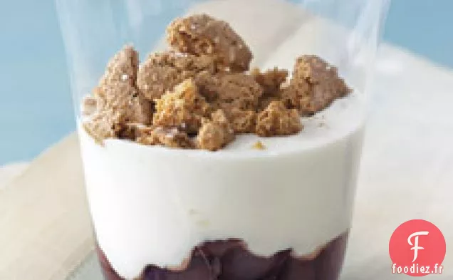 Cerise Et Amaretti Parfaits