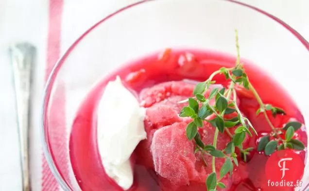Soupe De Cerises Acides Au Thym Citron Et Vanille, Sorbet Fraise