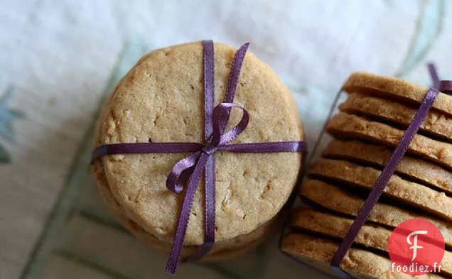 Biscuits Croustillants à La Noix De Coco Grillée