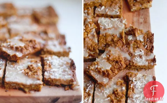 Barres de Noix d'avoine Avec Glaçage Doux au Citron et à la Noix de Coco
