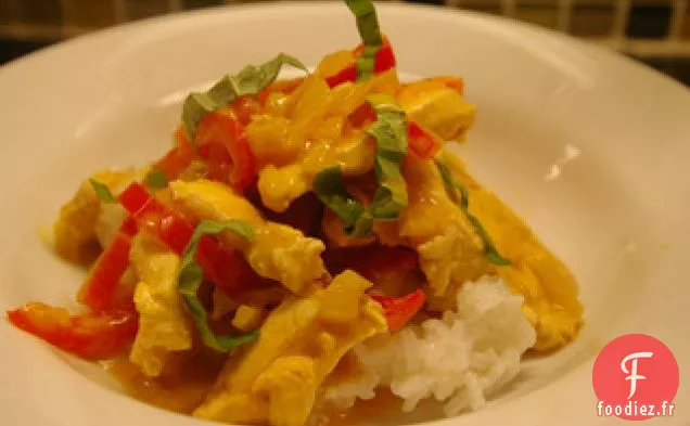 Poulet au Curry à la Noix De Coco