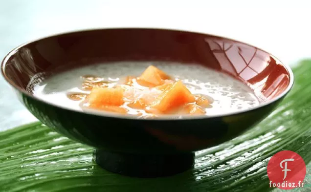 Perles De Tapioca À La Noix De Coco Sucrée Et Cantelope