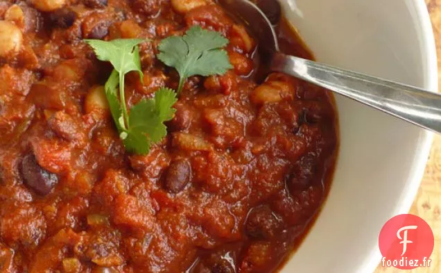 Chili Espresso Végétarien aux Haricots Noirs