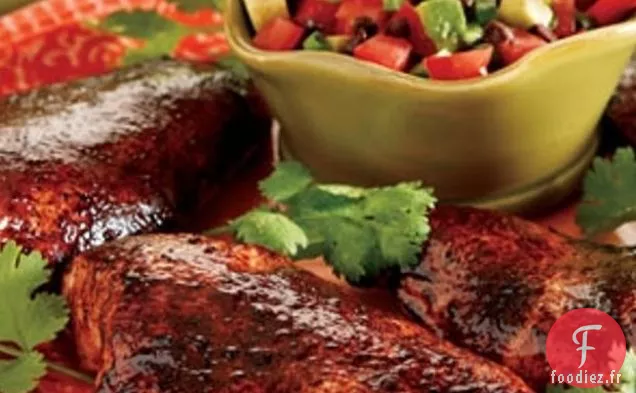 Poulet Épicé Au Cacao Et Au Café Avec Salsa Mole