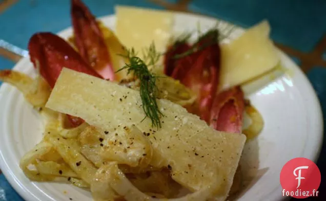 Endive, Fenouil Et Parmesan Avec Vinaigrette Aux Dattes D'Anchois