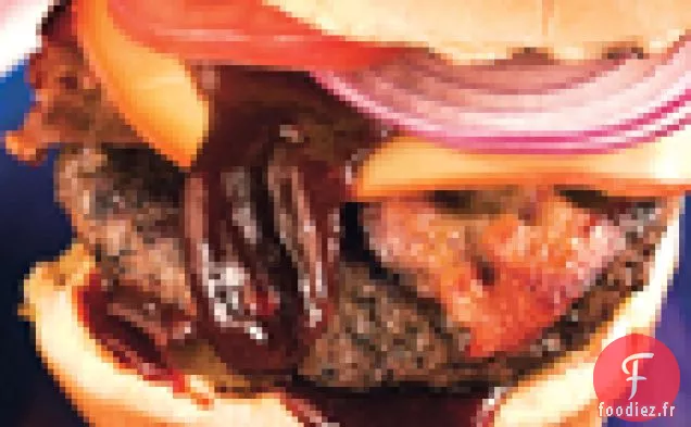 Cheeseburgers Frottés au Café avec sauce Barbecue du Texas