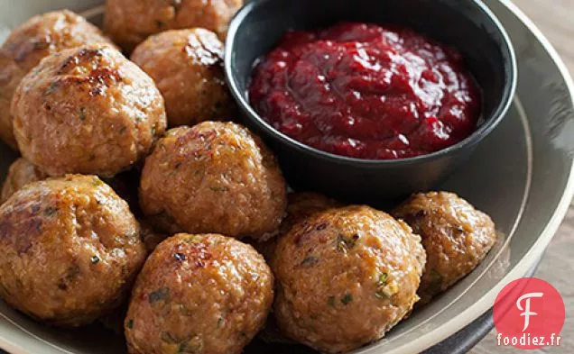 Boulettes de Dinde aux Herbes et Sauce Barbecue aux Canneberges
