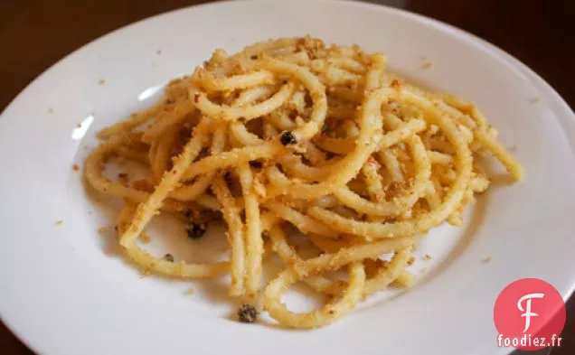 Dîner ce soir: Sciure de bois de Saint-Joseph avec Pâtes