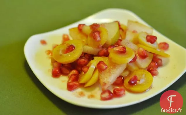 Salade De Poire Asiatique, Datte Fraîche Et Grenade