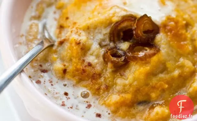 Tourbillon D'Épices À La Citrouille Crème De Blé À L'Érable Et aux dattes