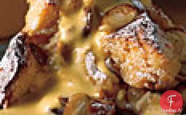 Pudding Au Pain Aux Dattes Et Aux Amandes Avec Zabaglione À L'Amaretto